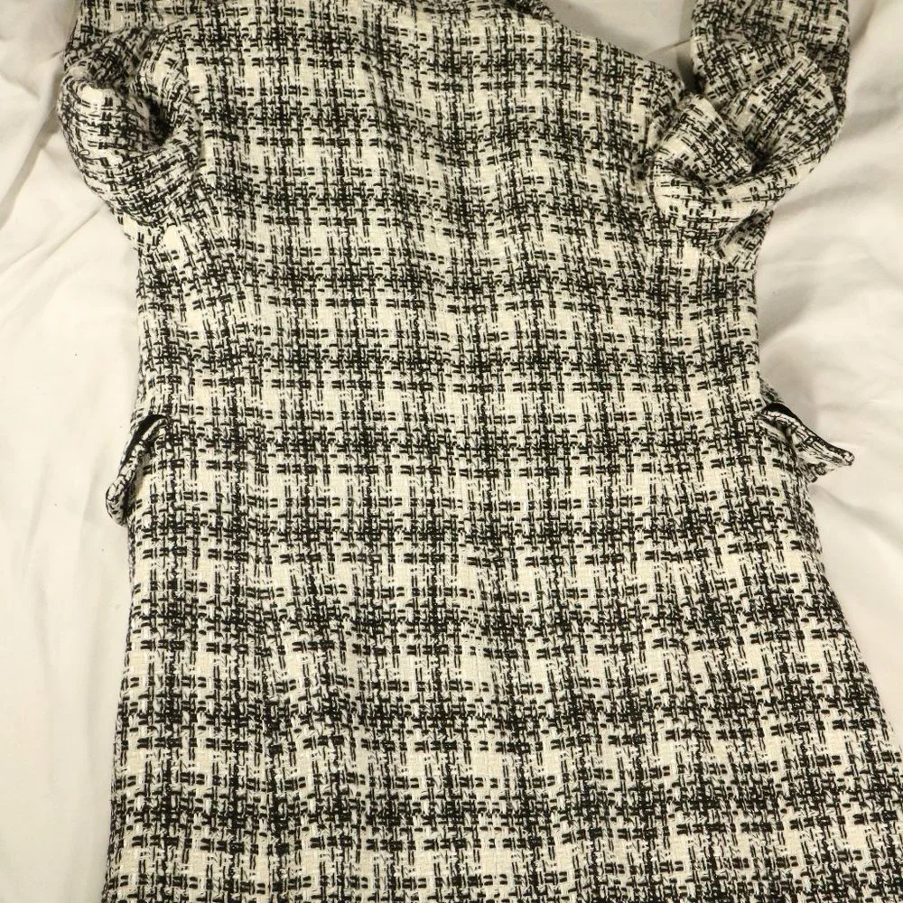NINE WEST Black/White Patterned Long Coat Sz 12 US - Picture 16 of 16